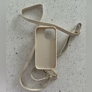 iPhone 13 Pro wristlet - perfect condition